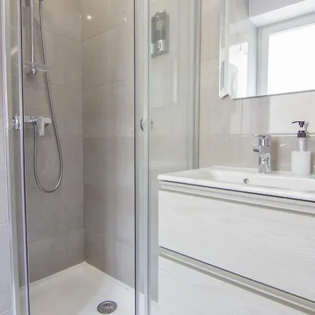 Apartment Rentalsevilla Lopez De Gomara I
